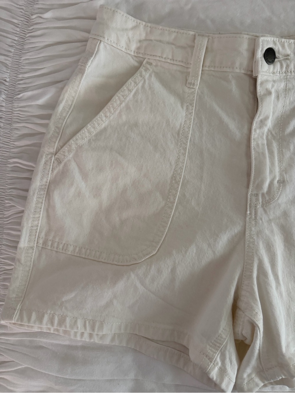 Universal Thread High Rise Midi Shorts Size 2/26 - Picture 2 of 11